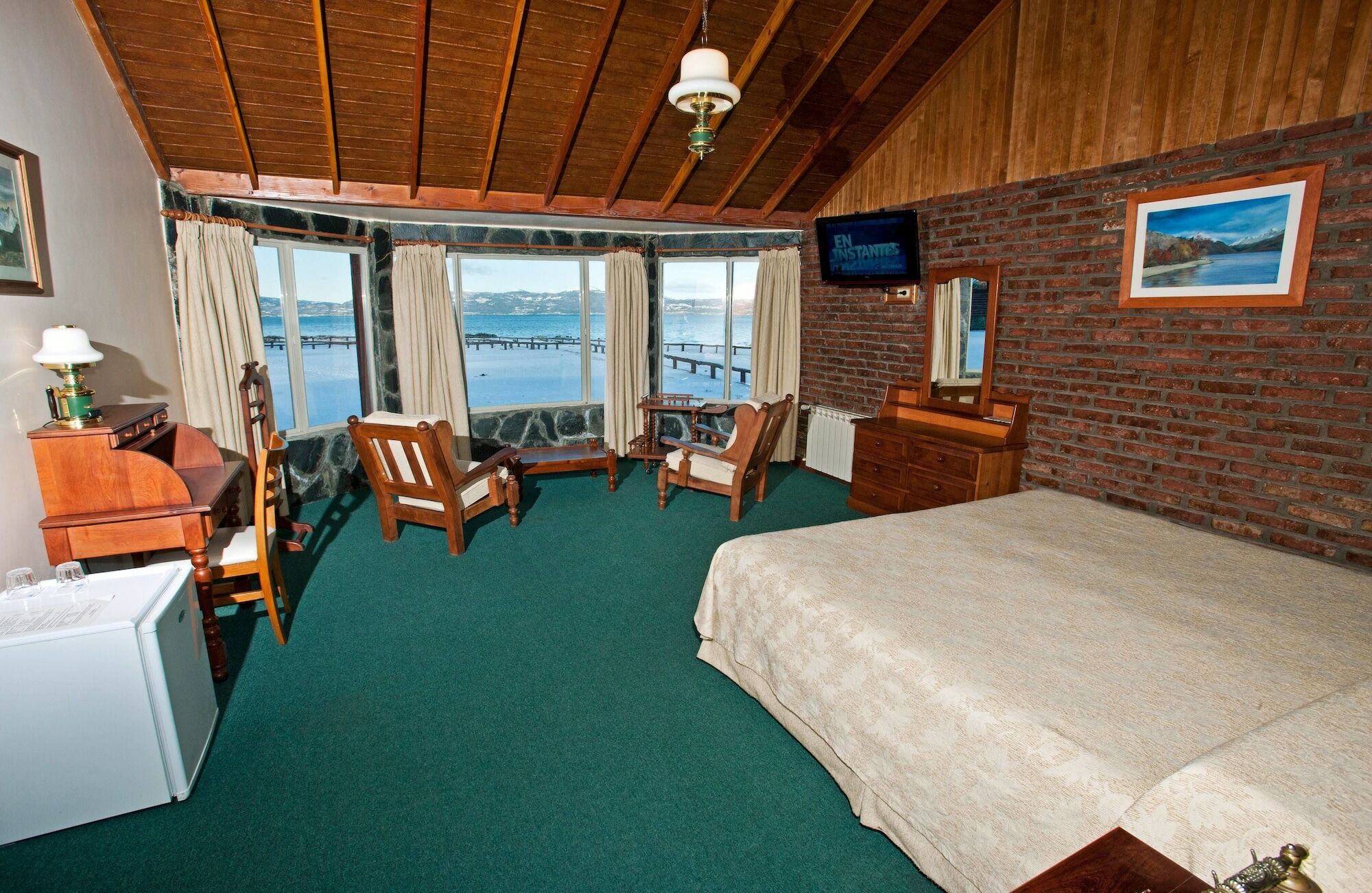 Tolkeyen Ushuaia Hotel Екстер'єр фото
